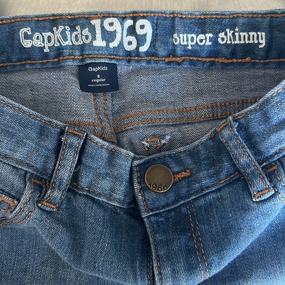 Jeans - Picture 2 of 3